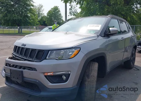 2018 Jeep Compass Altitude 4X4 from USA, damaged, VIN 3C4NJDBB2JT313502